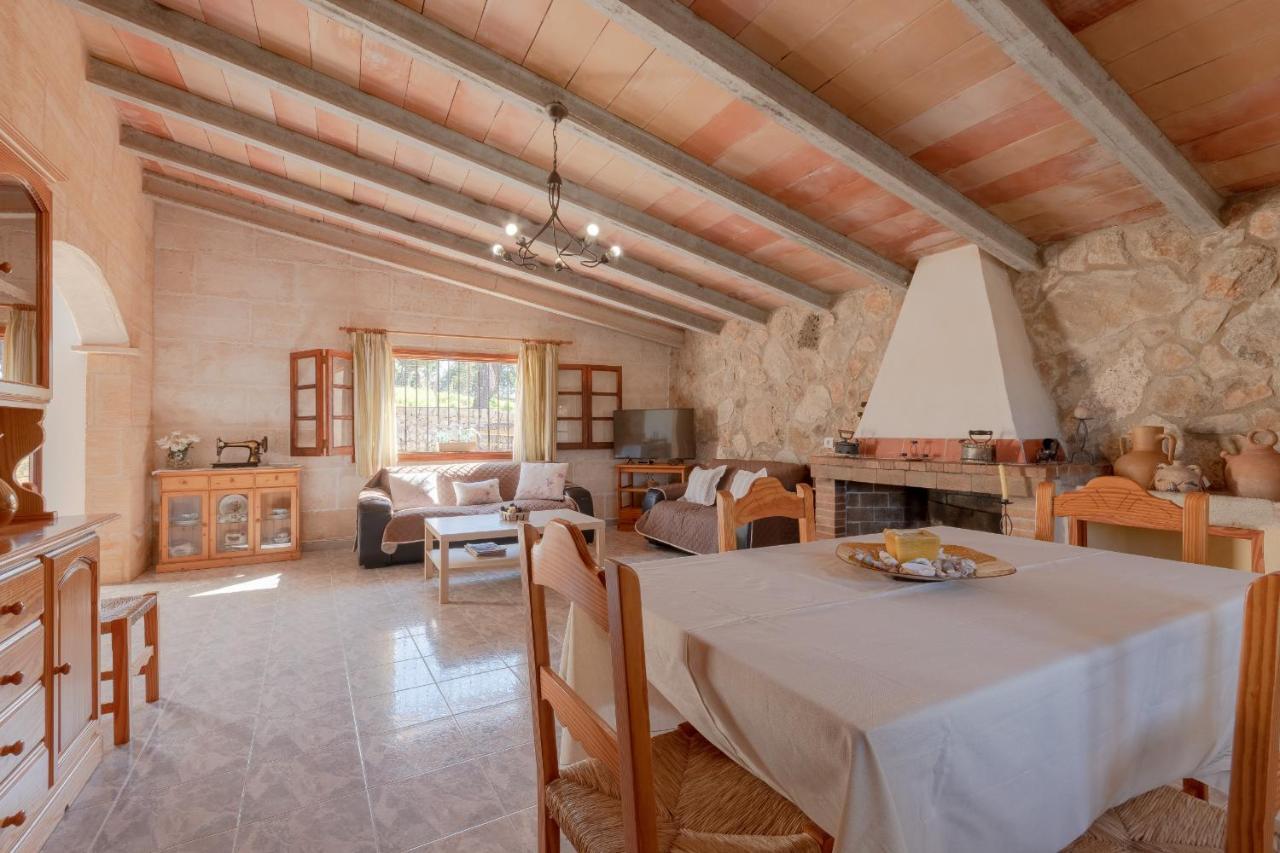 Yupihome Rebasso Ferienhaus *